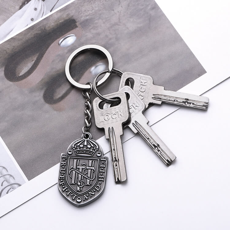 Custom Antique Silver Engrave Metal Carabiner Keychain Promotion