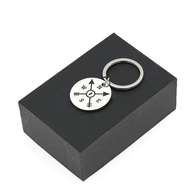 Compass Logo Keychain Round Shape Soft Enamel Keychains